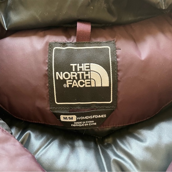 The North Face Puffy 700 Down Filled Purple Vest Size Medium - Picture 8 of 11